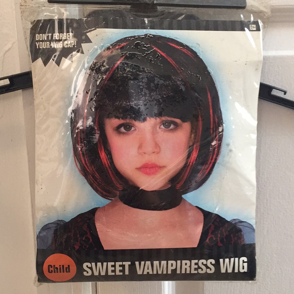 Sweet Vampiress Wig